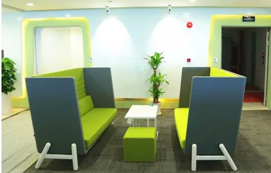 �A���k�����OӋ�DƬ