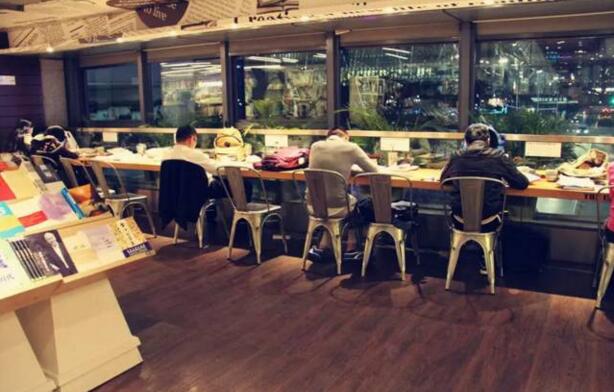 ���ڕ��ꌍ�w����b�ވDƬ